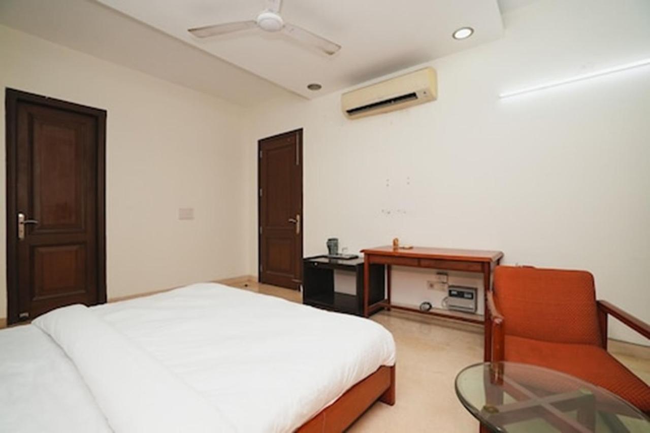 Greenleaf Apartment And Suites, Kalkaji Нью-Дели Экстерьер фото